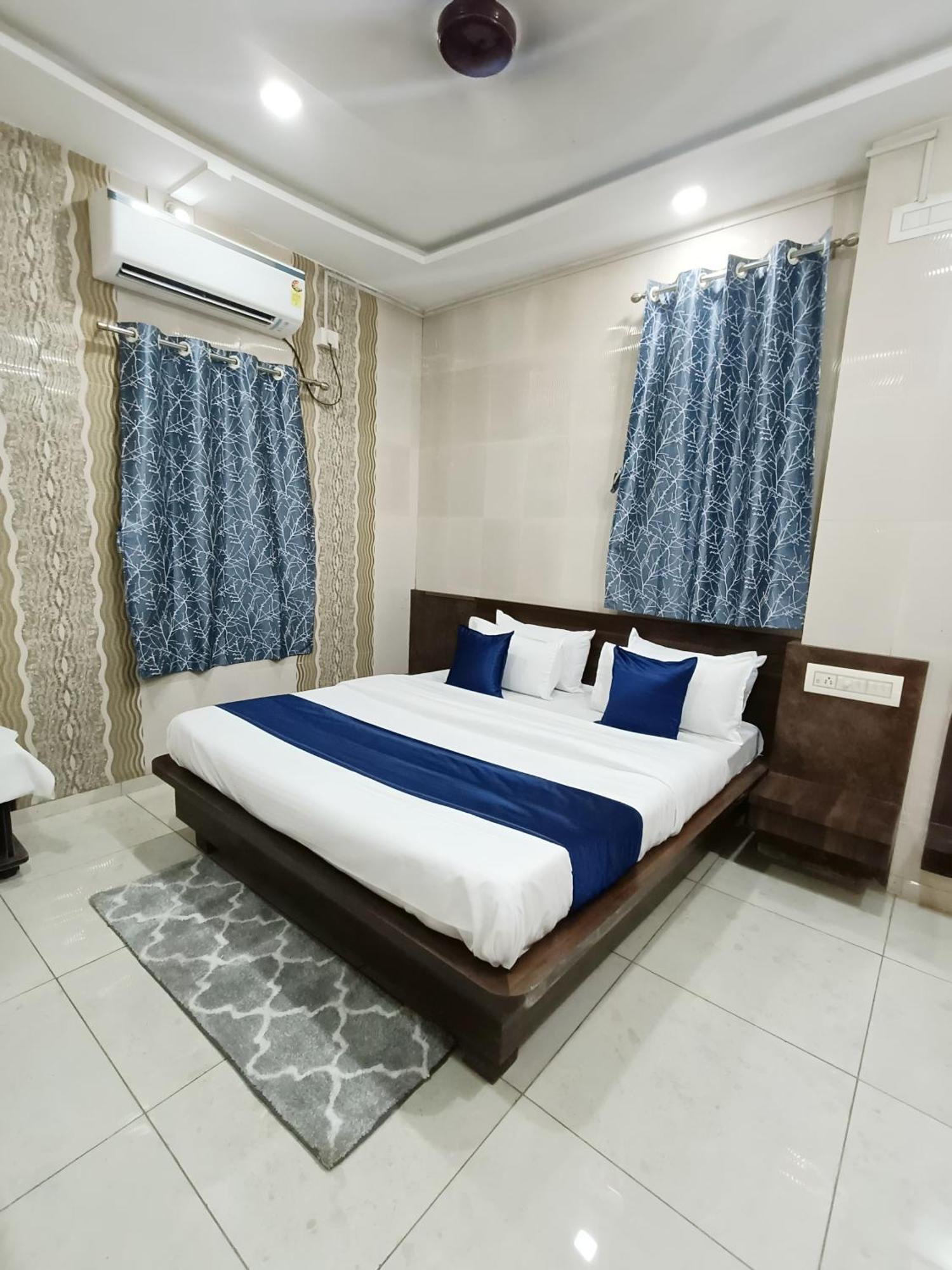 Hotel Shree Nath - 200 Meters From Dwarkadhish Temple מראה חיצוני תמונה